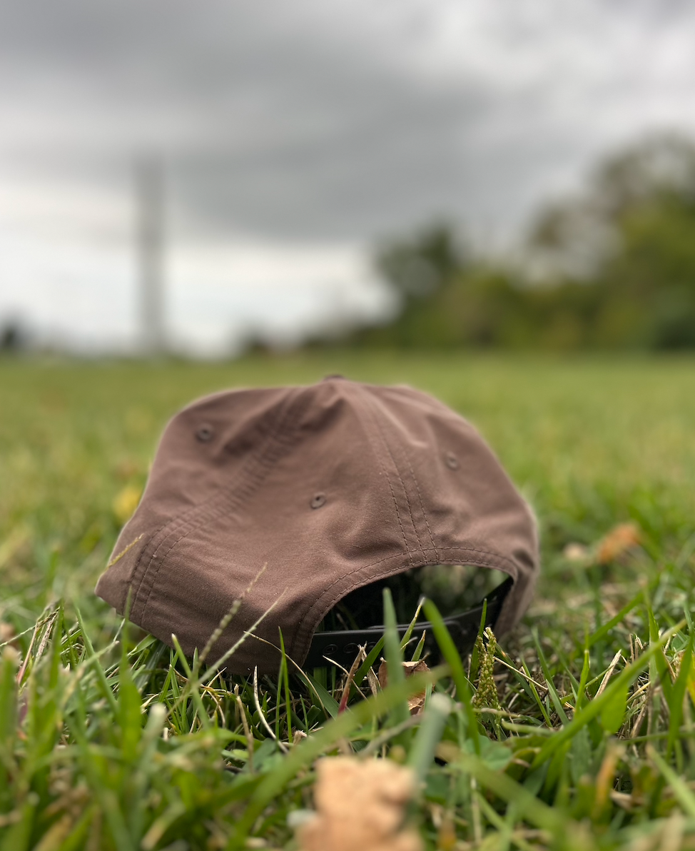 Divots Hat (Cursive)